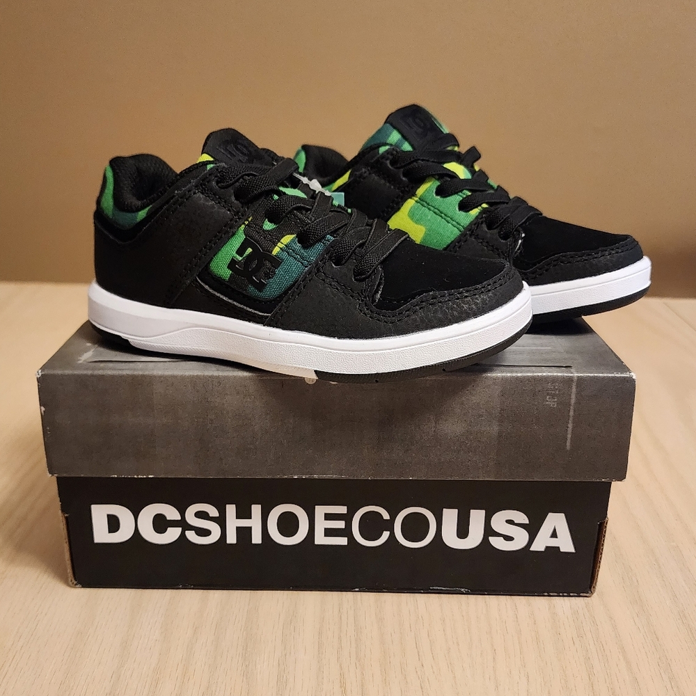 DC boys cure sneaker size 11